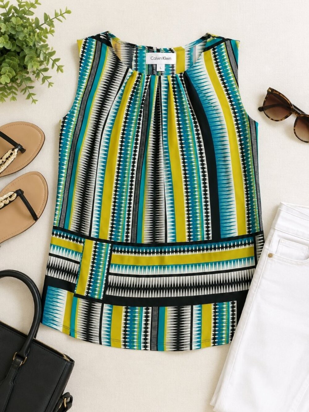 Calvin Klein Women’s Large Geometric Print Sleeveless Blouse Pleated Neck Tunic